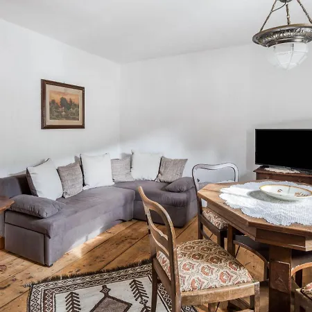 Holiday home In The Historic Ambience