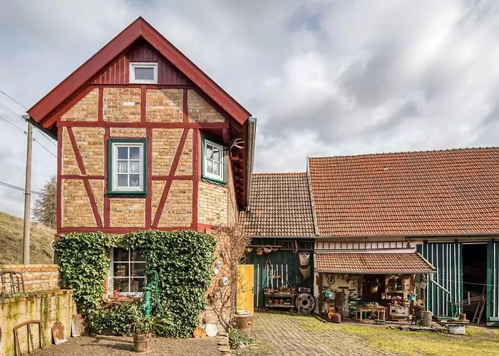 Escape Near River, Wolfsberg 別荘 *